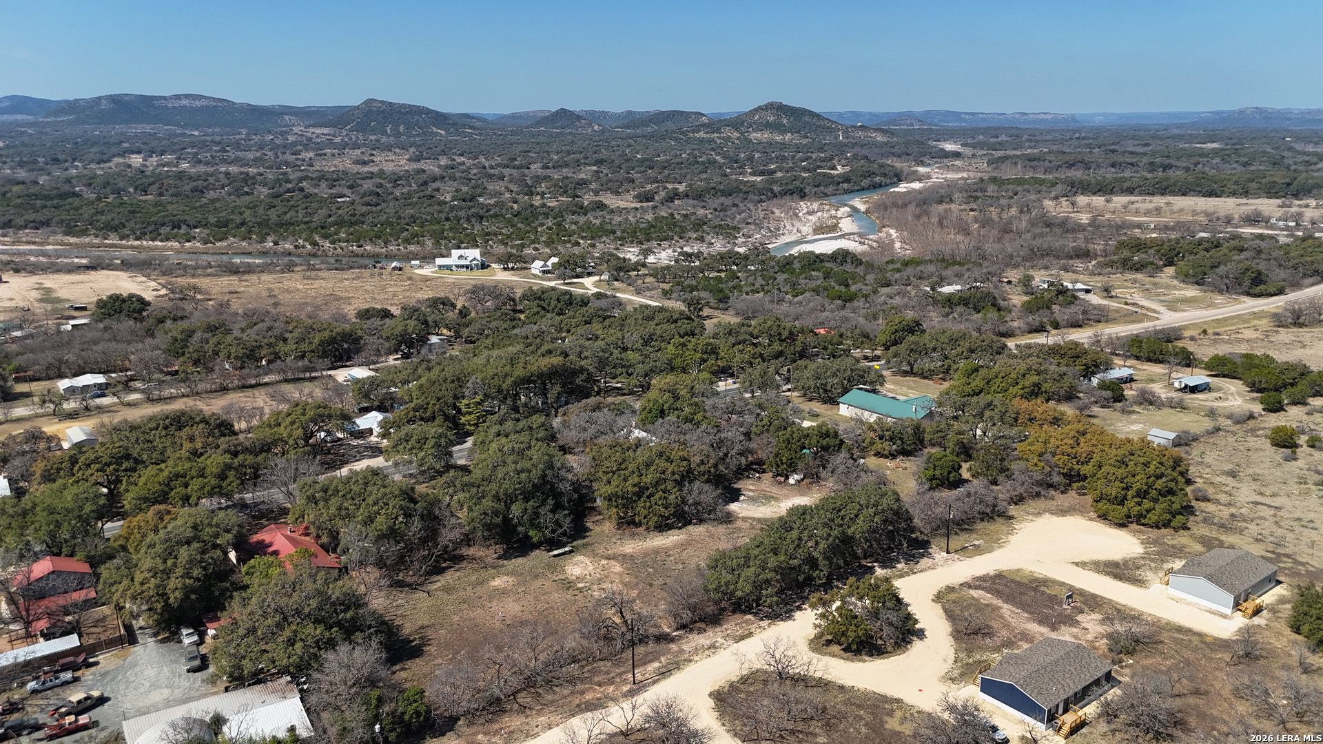 main property photo 26