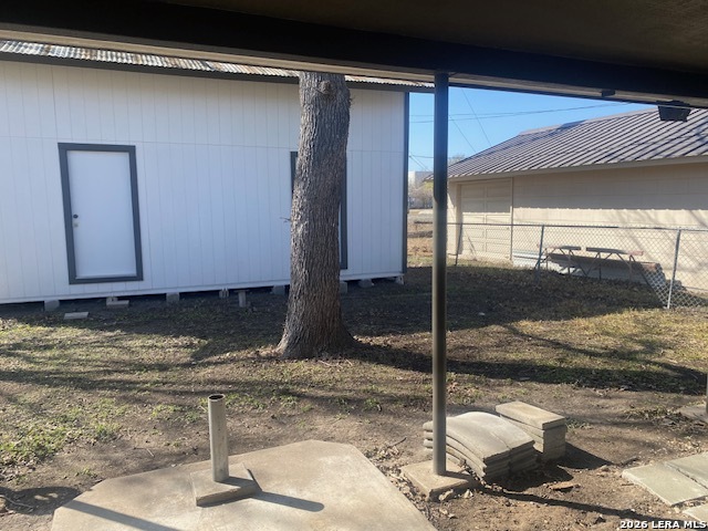 main property photo 20
