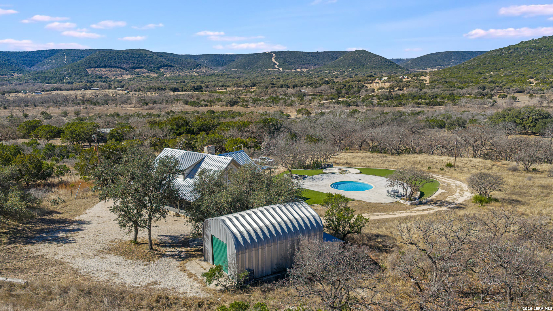 main property photo 50
