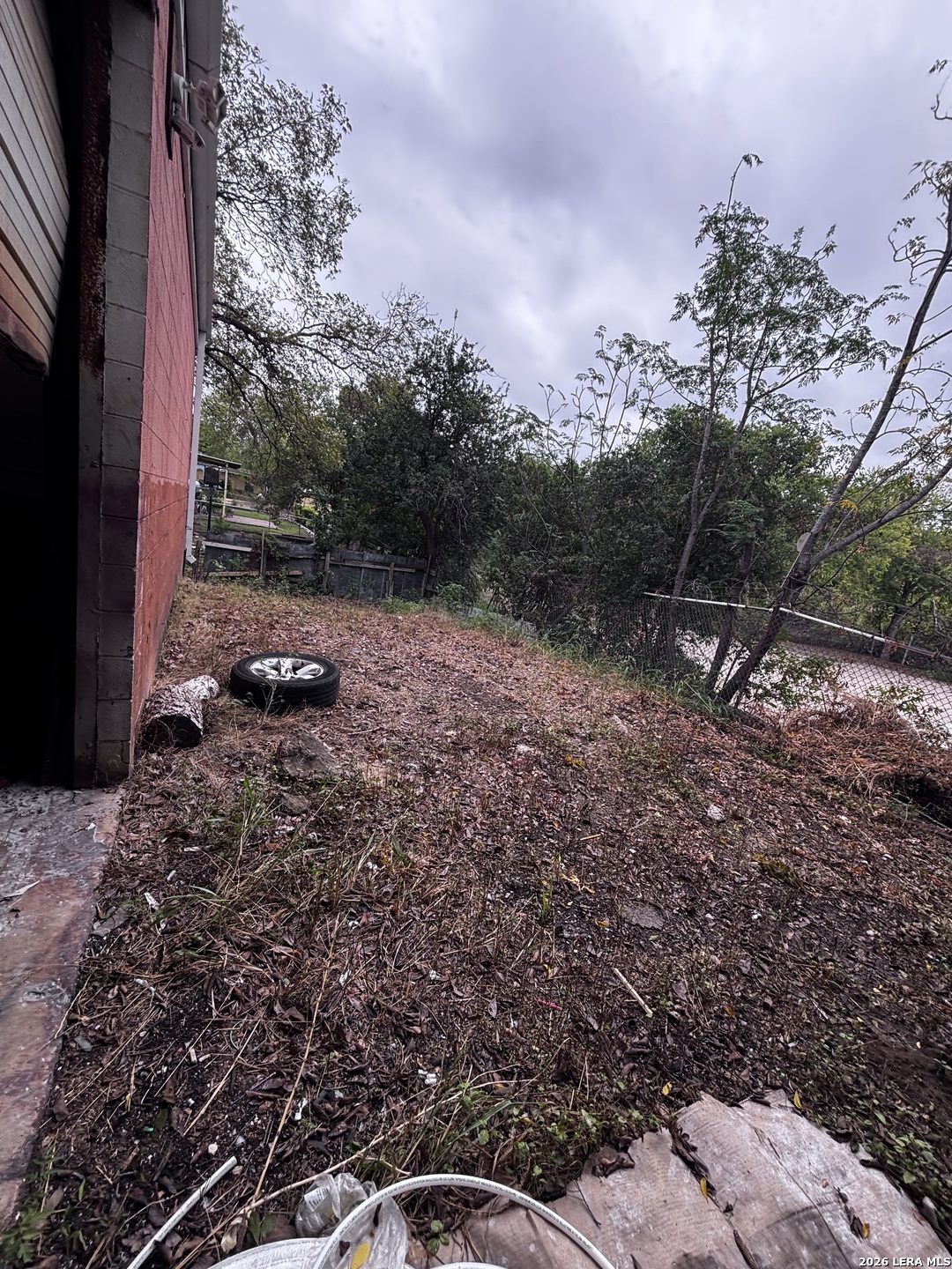main property photo 7
