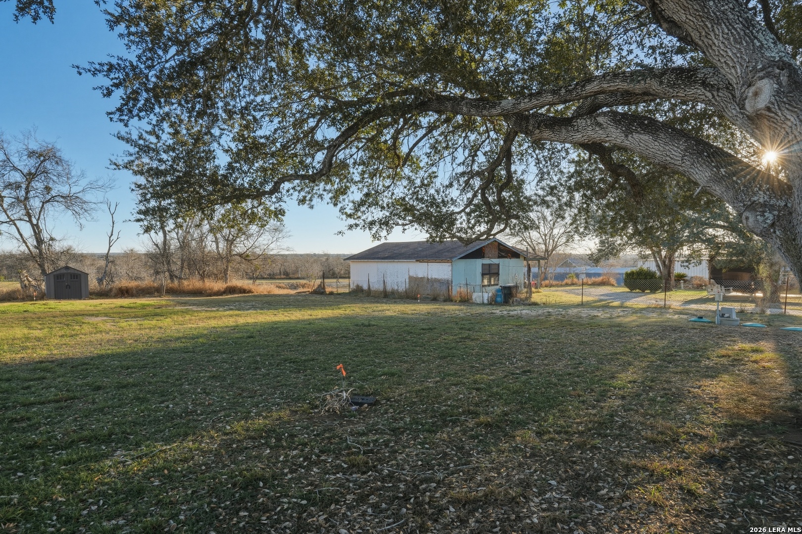 main property photo 31
