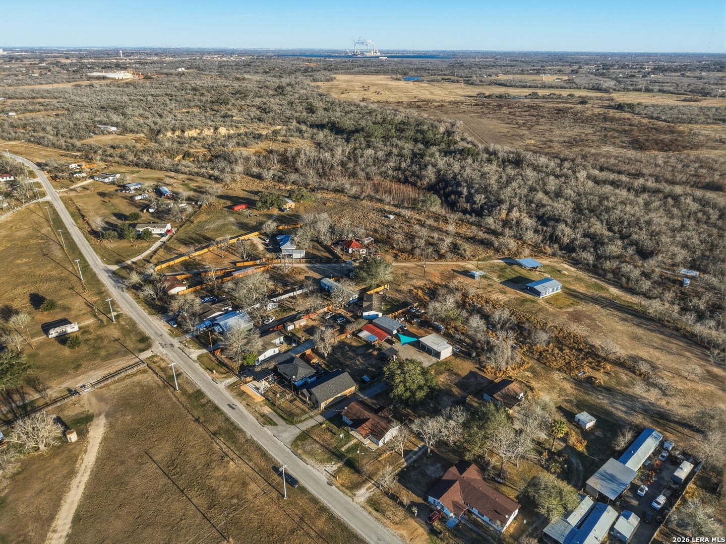 main property photo 33