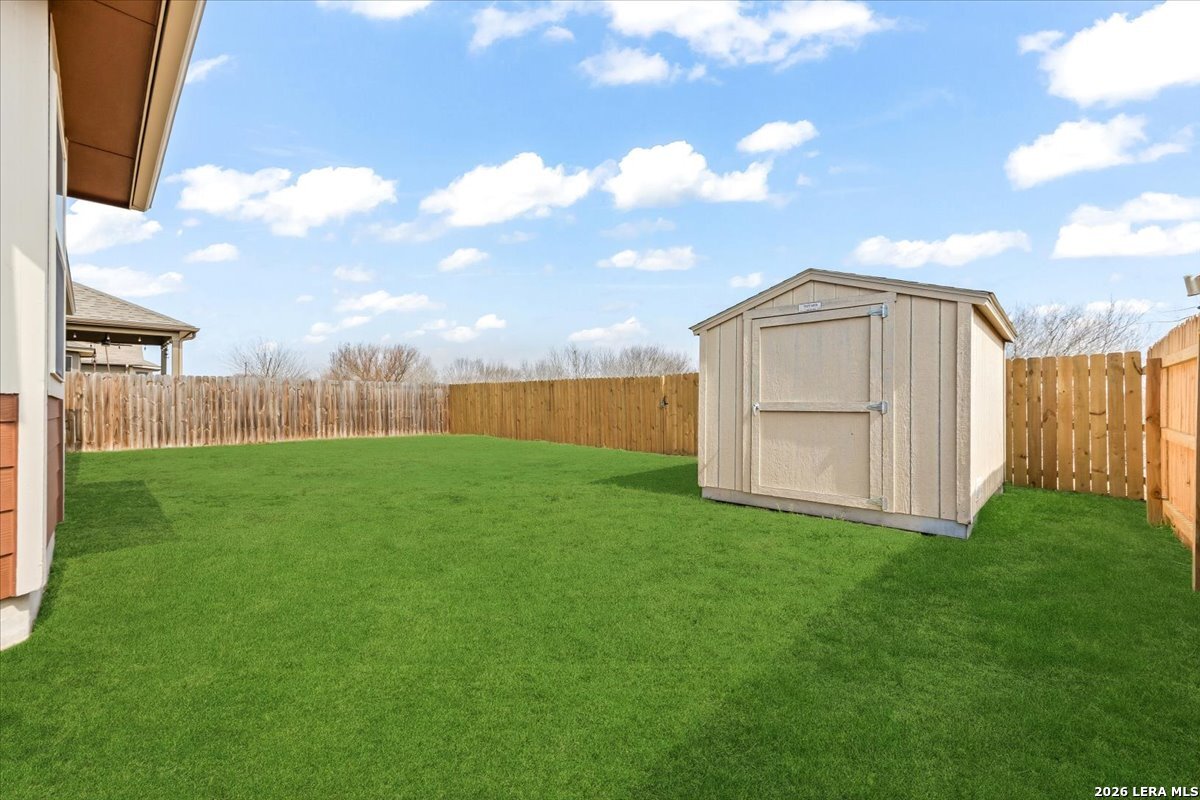main property photo 44