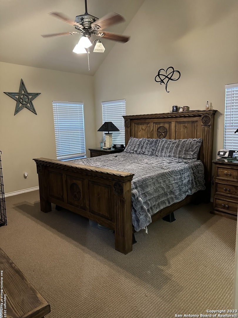 main property photo 8