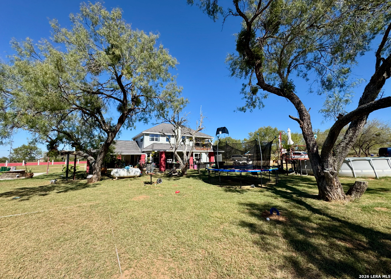 main property photo 15
