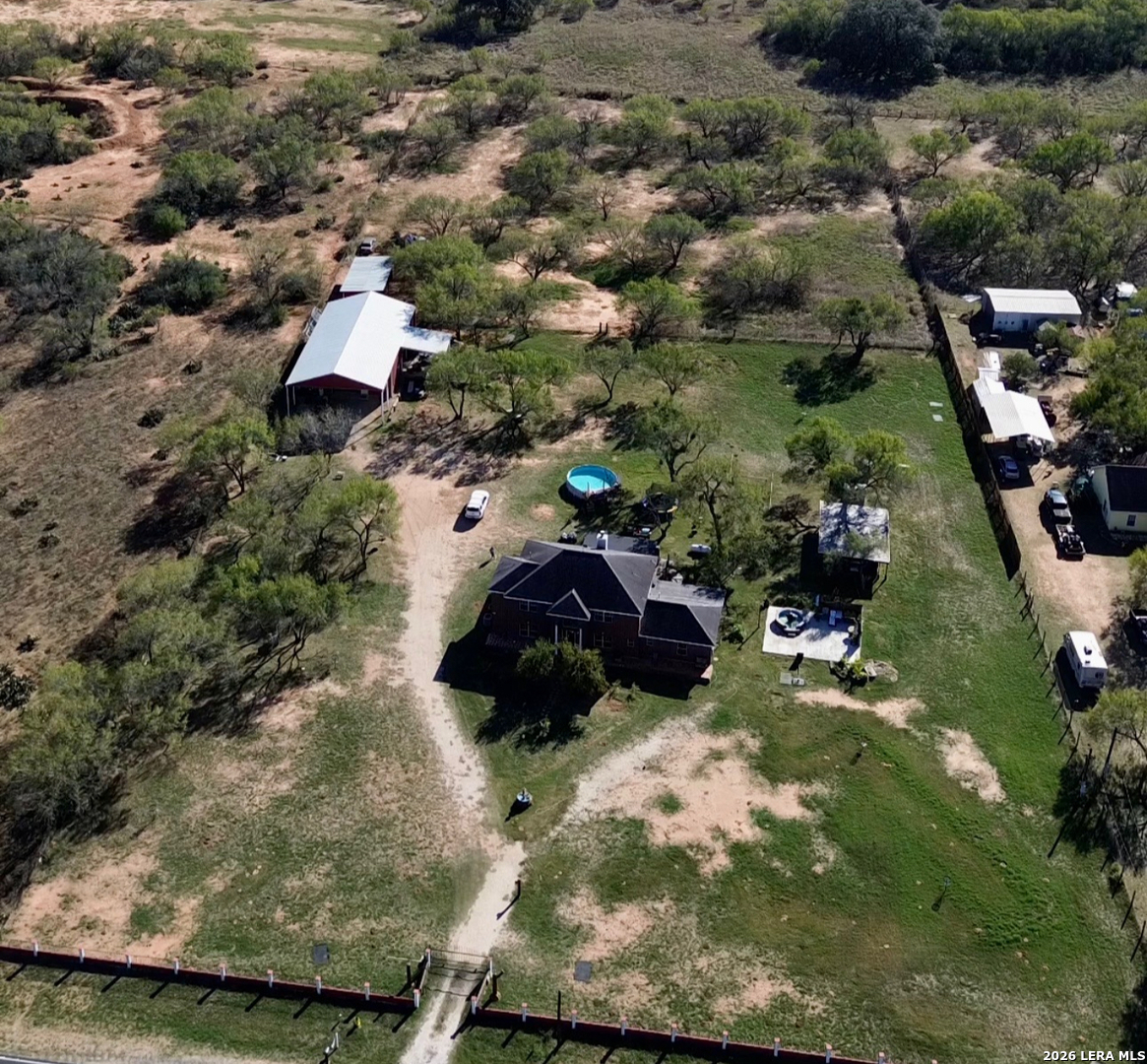 main property photo 16