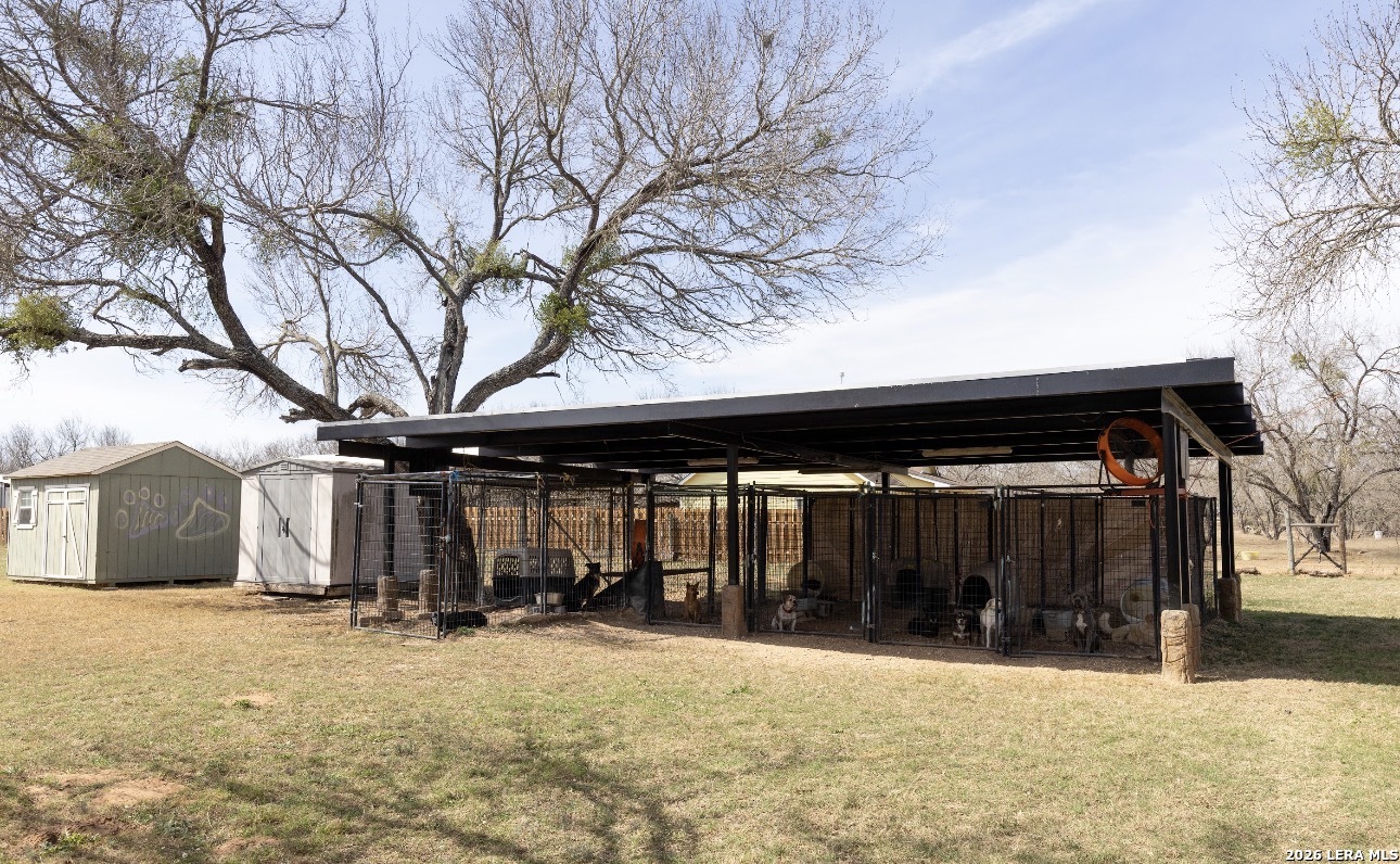 main property photo 20