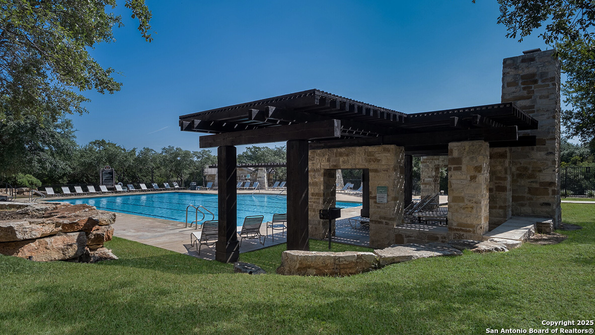 property viewer photo 52