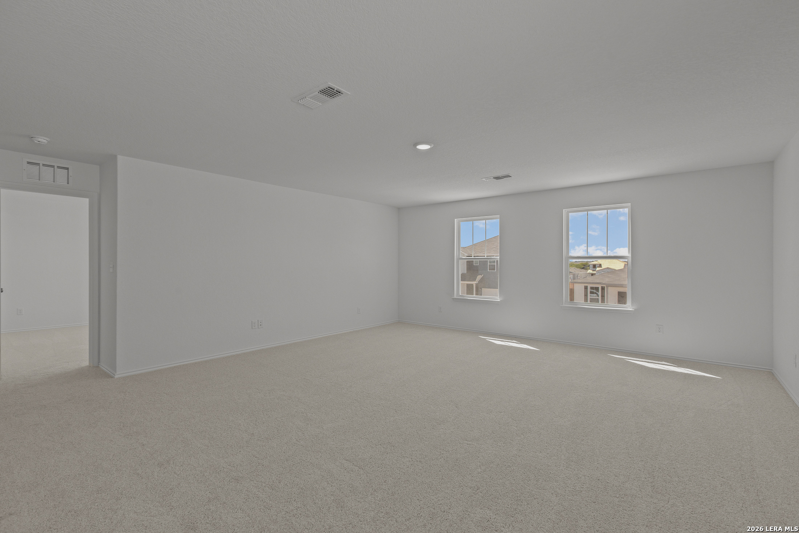 property viewer photo 29