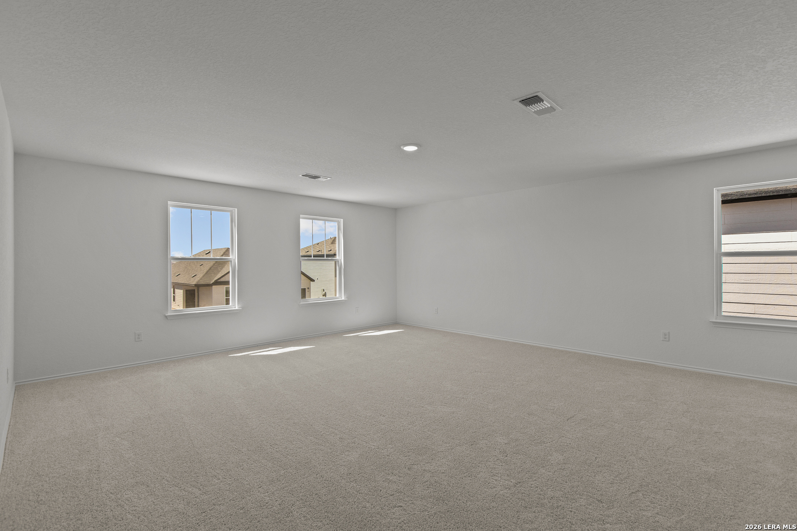 property viewer photo 31