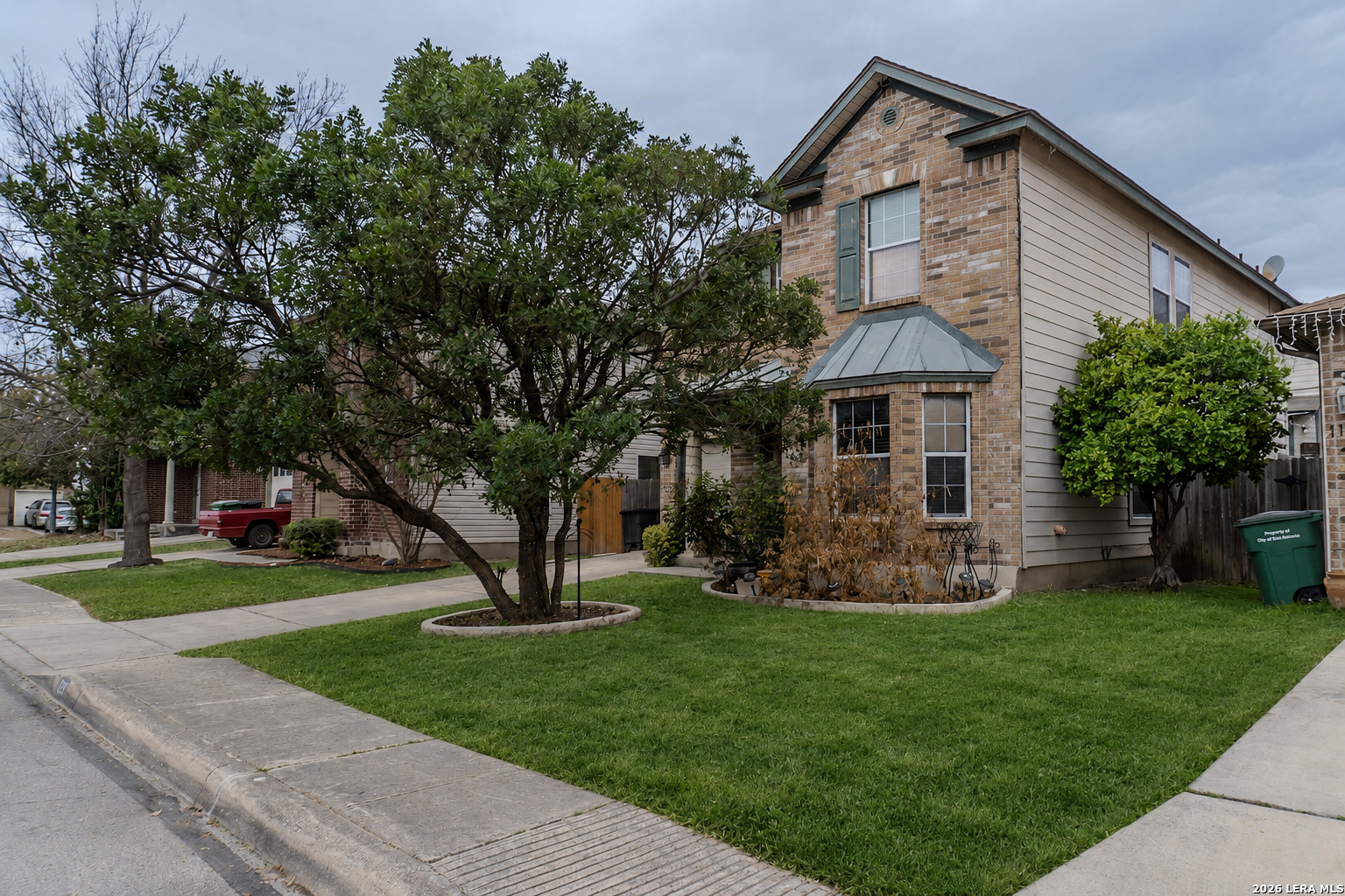 main property photo 1