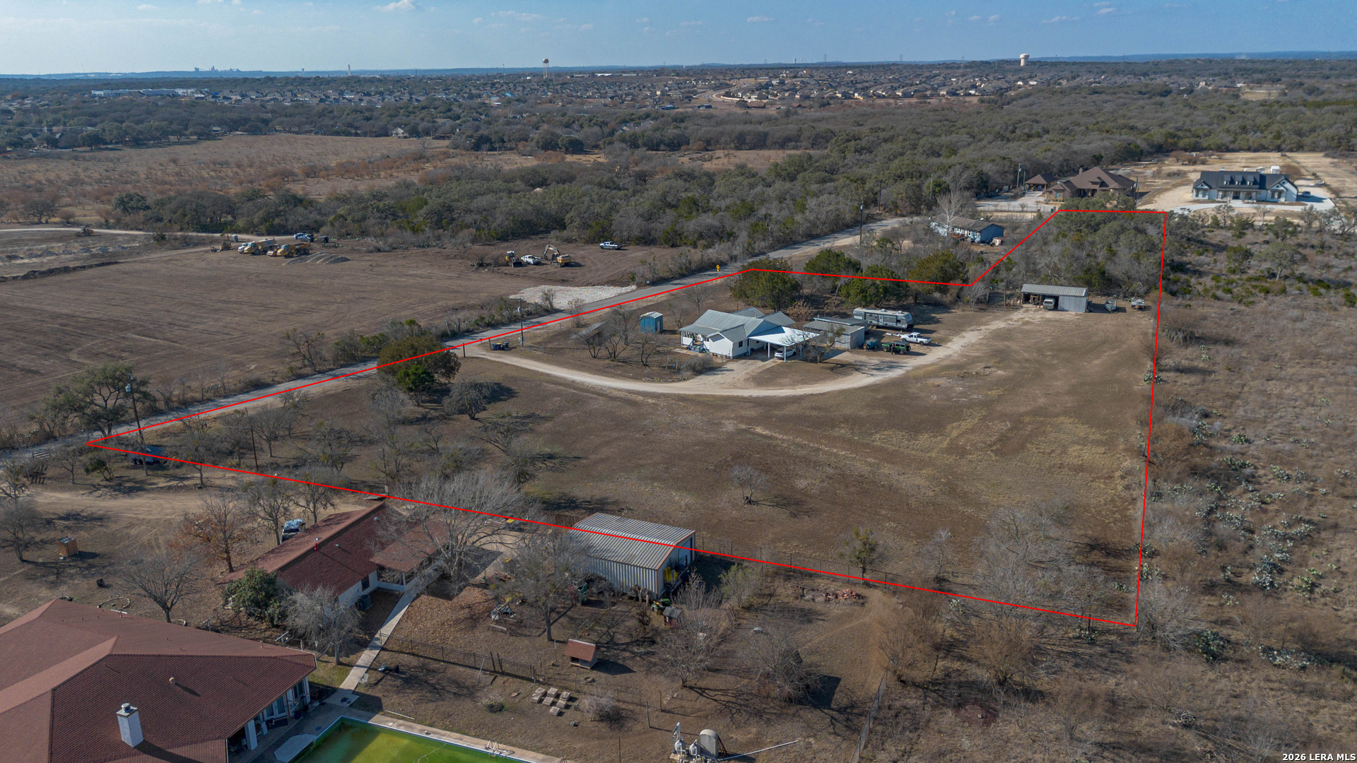 main property photo 2