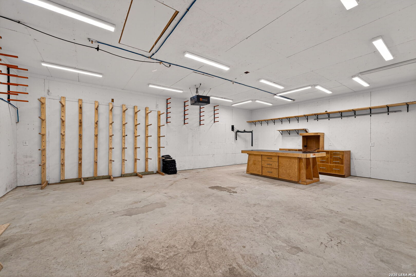 main property photo 61