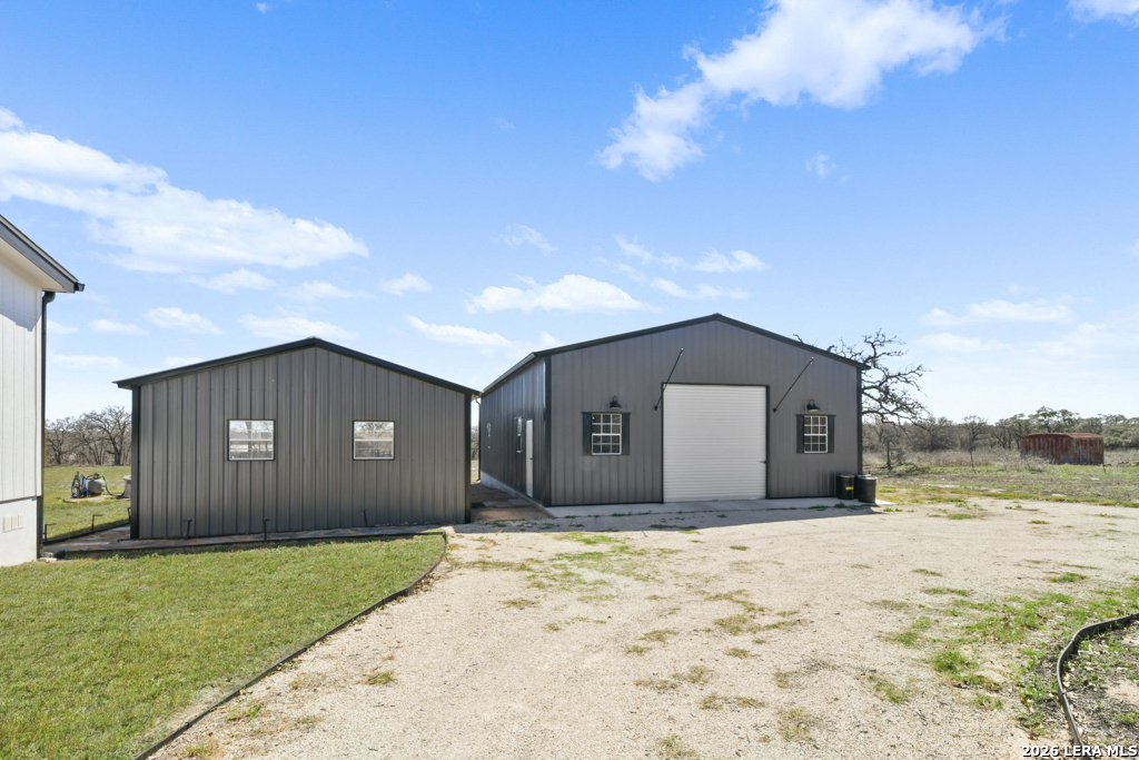 main property photo 3