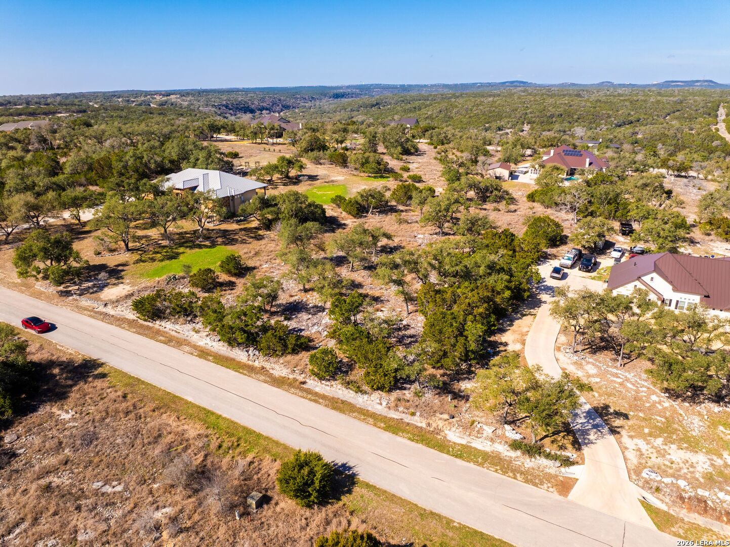 main property photo 11