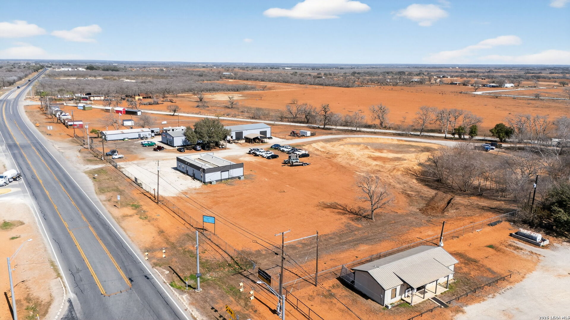 main property photo 24