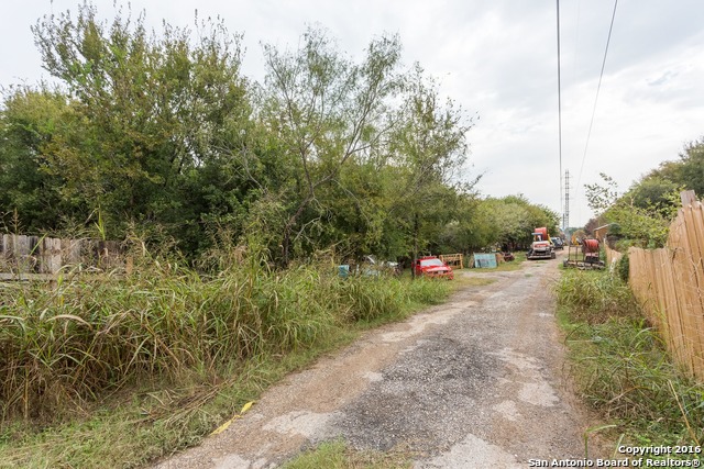 main property photo 20