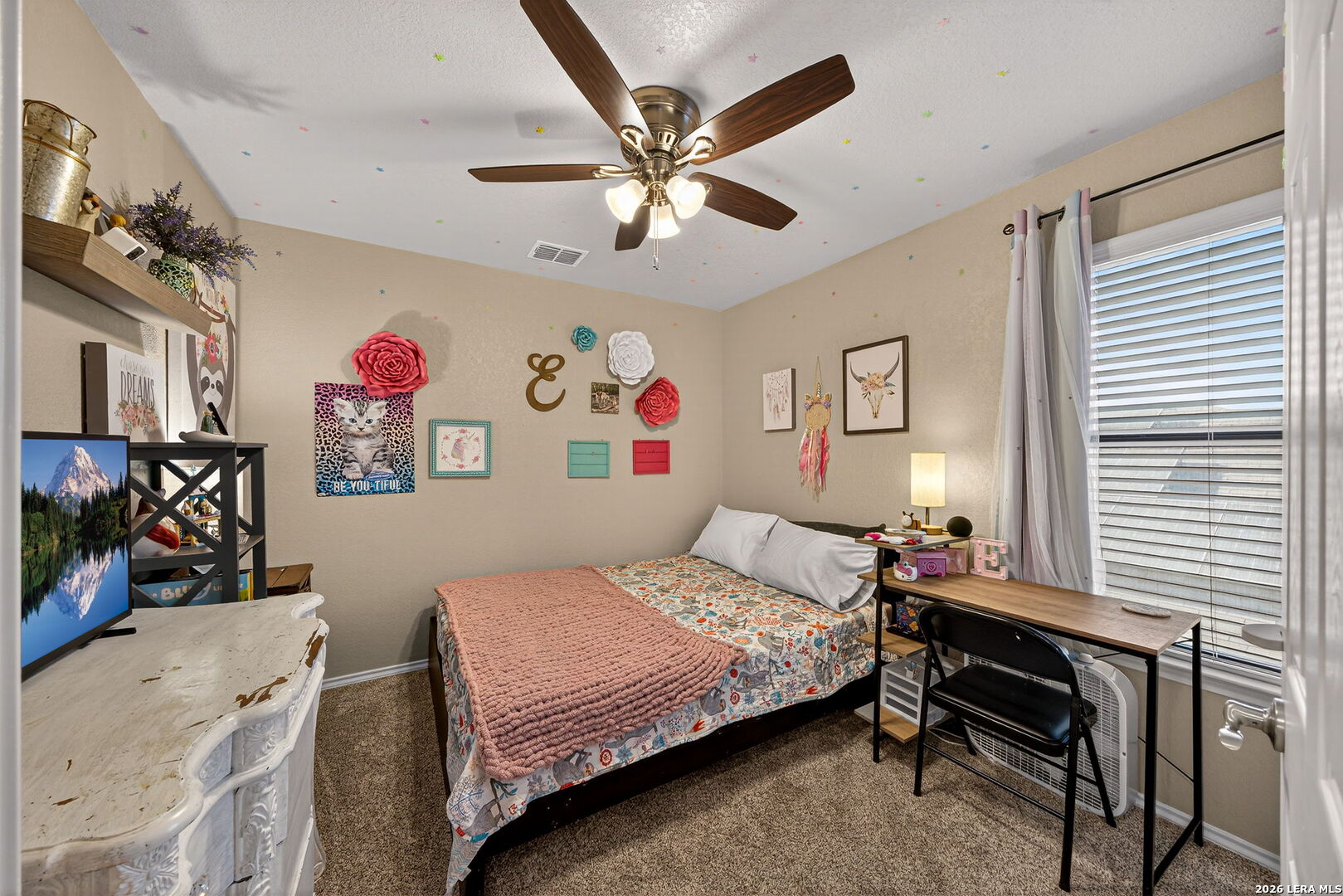 property viewer photo 16