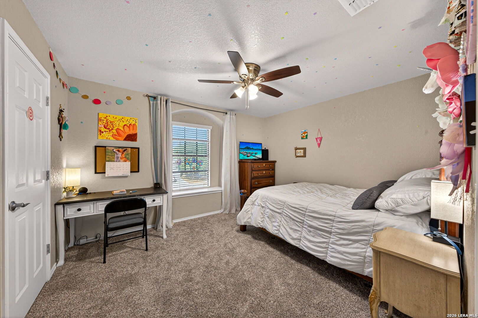 property viewer photo 18