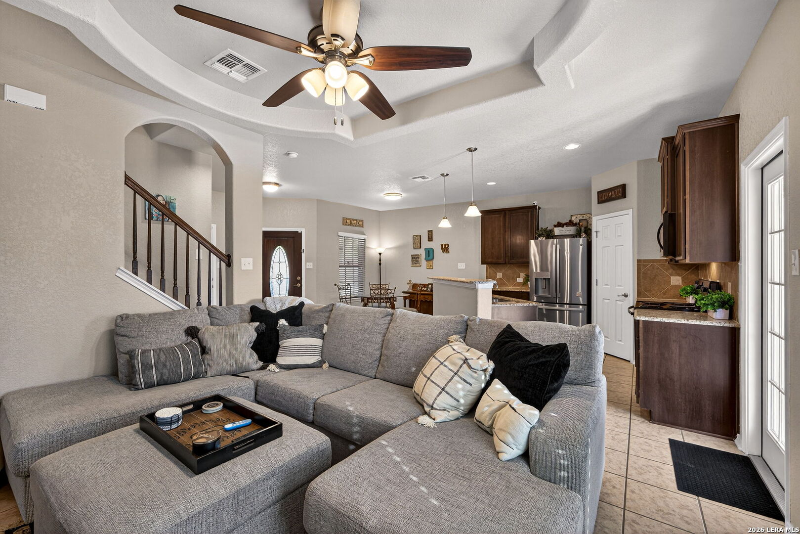 property viewer photo 7