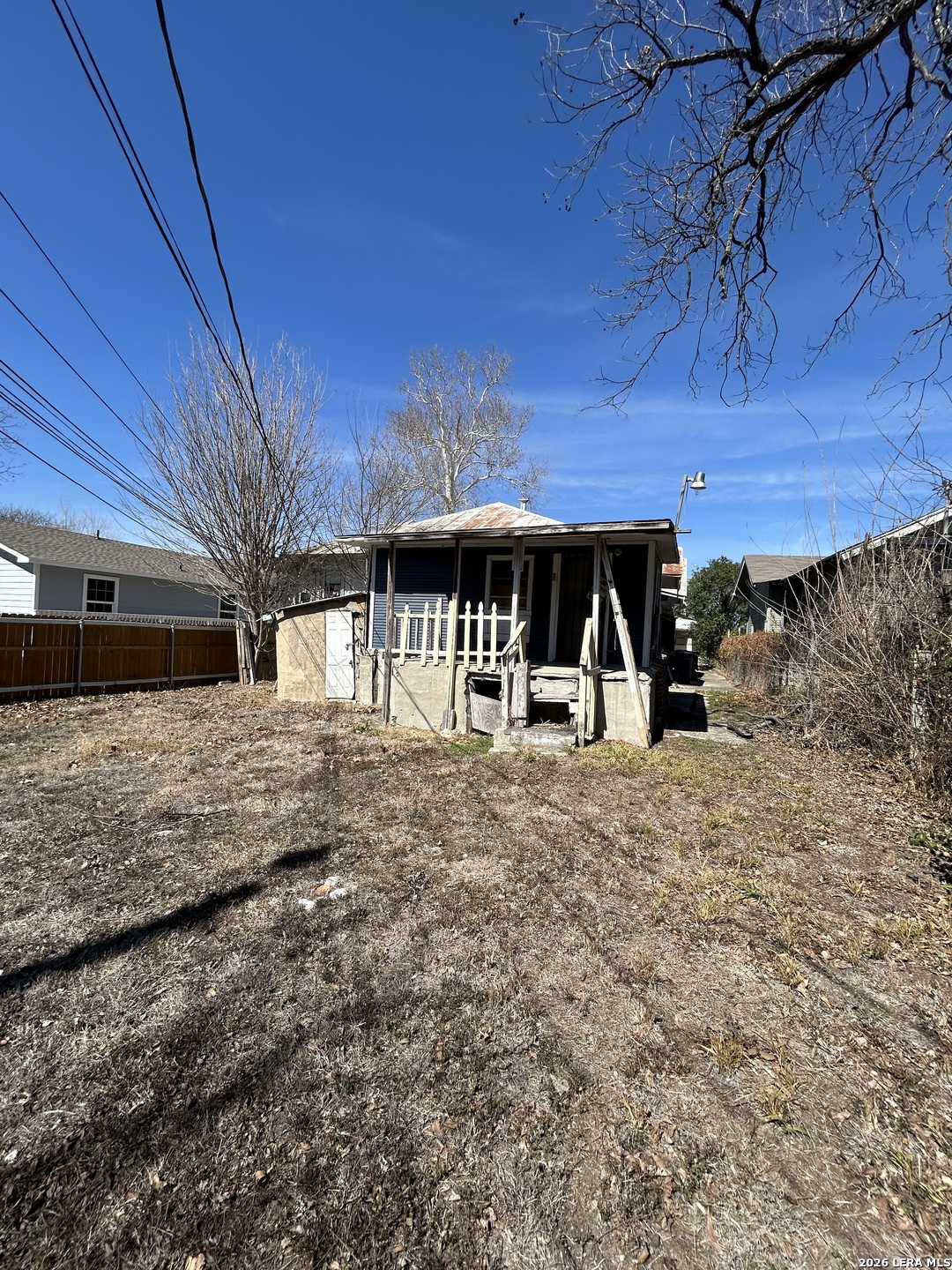 main property photo 20