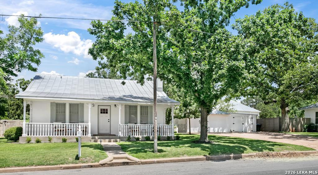 main property photo 2