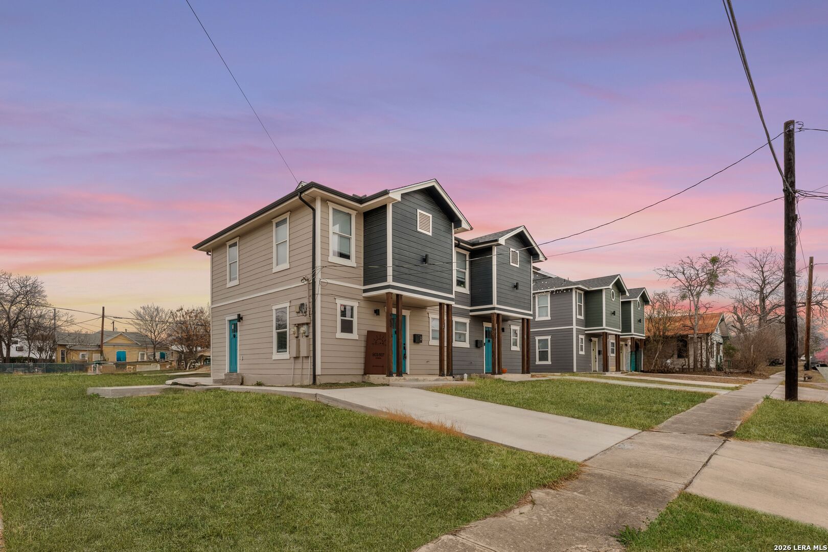 main property photo 23