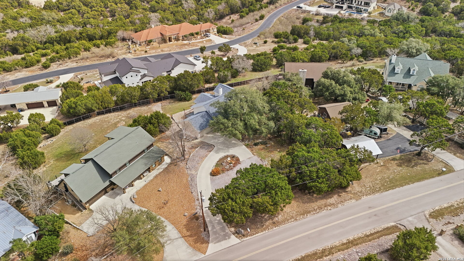 main property photo 33