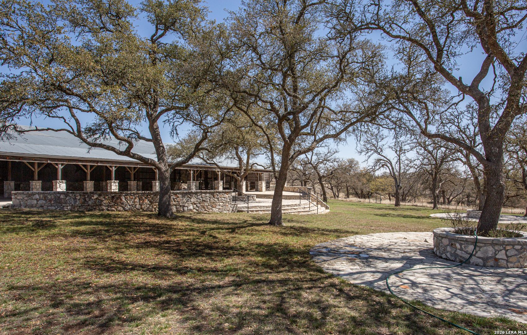 main property photo 22