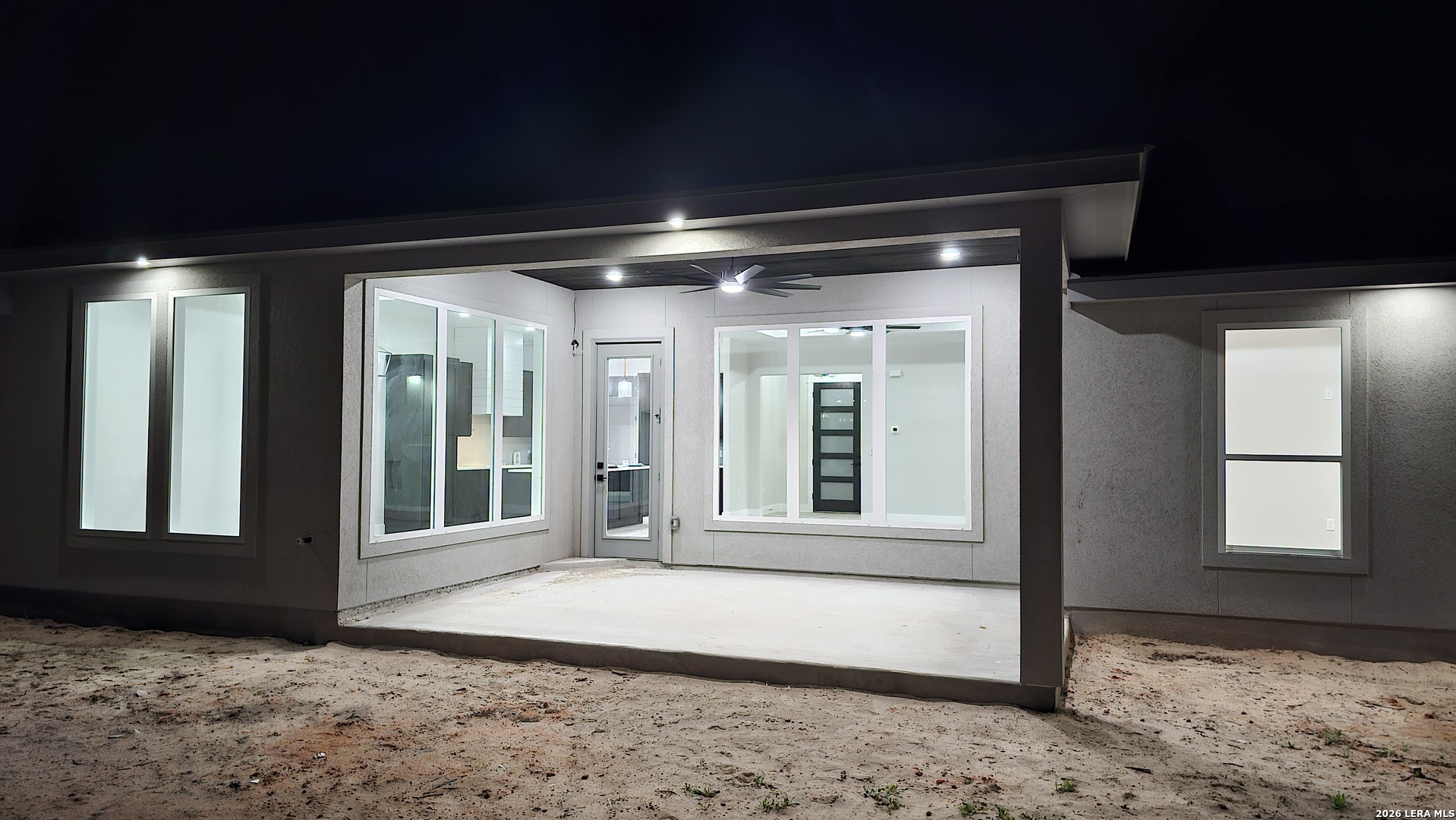 main property photo 41
