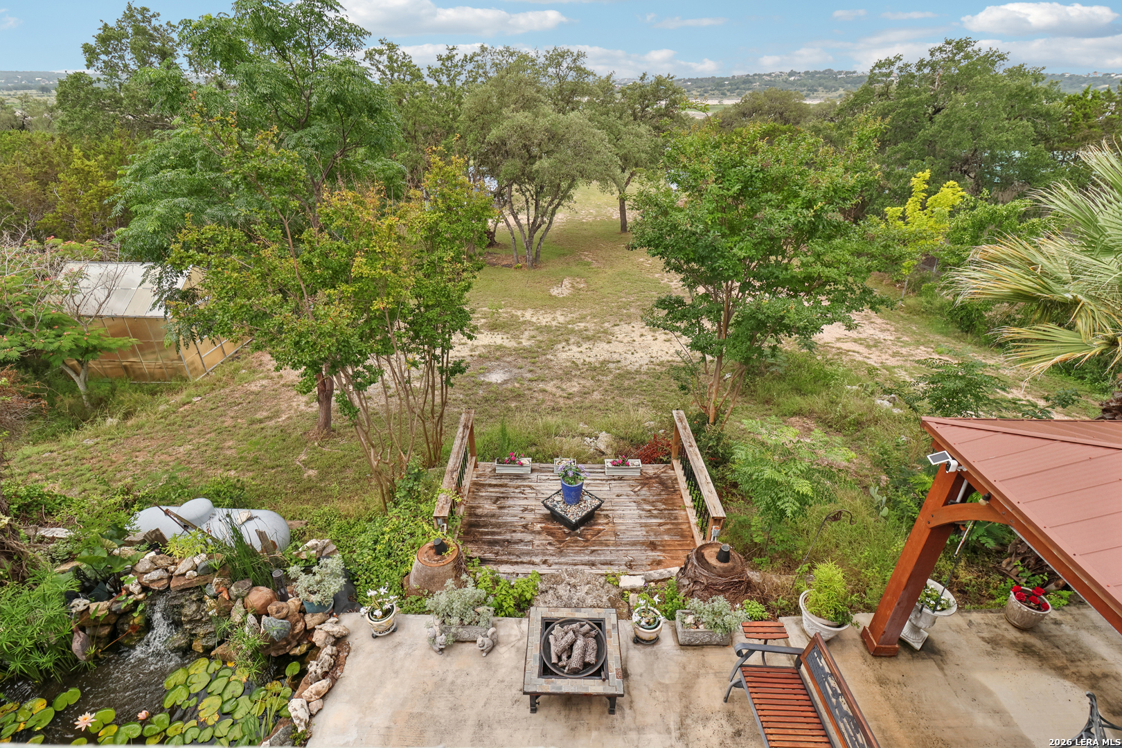 main property photo 37