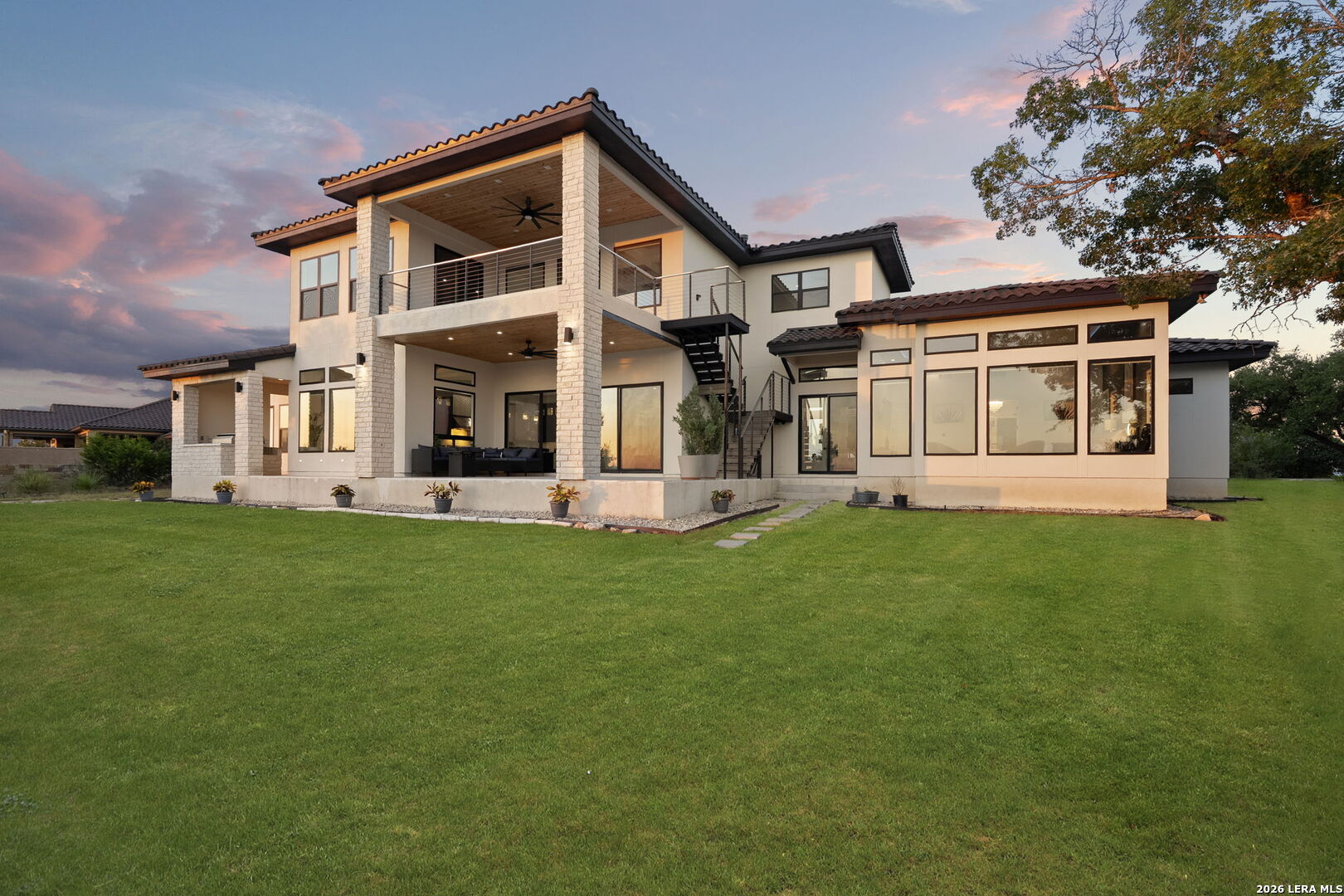 main property photo 48