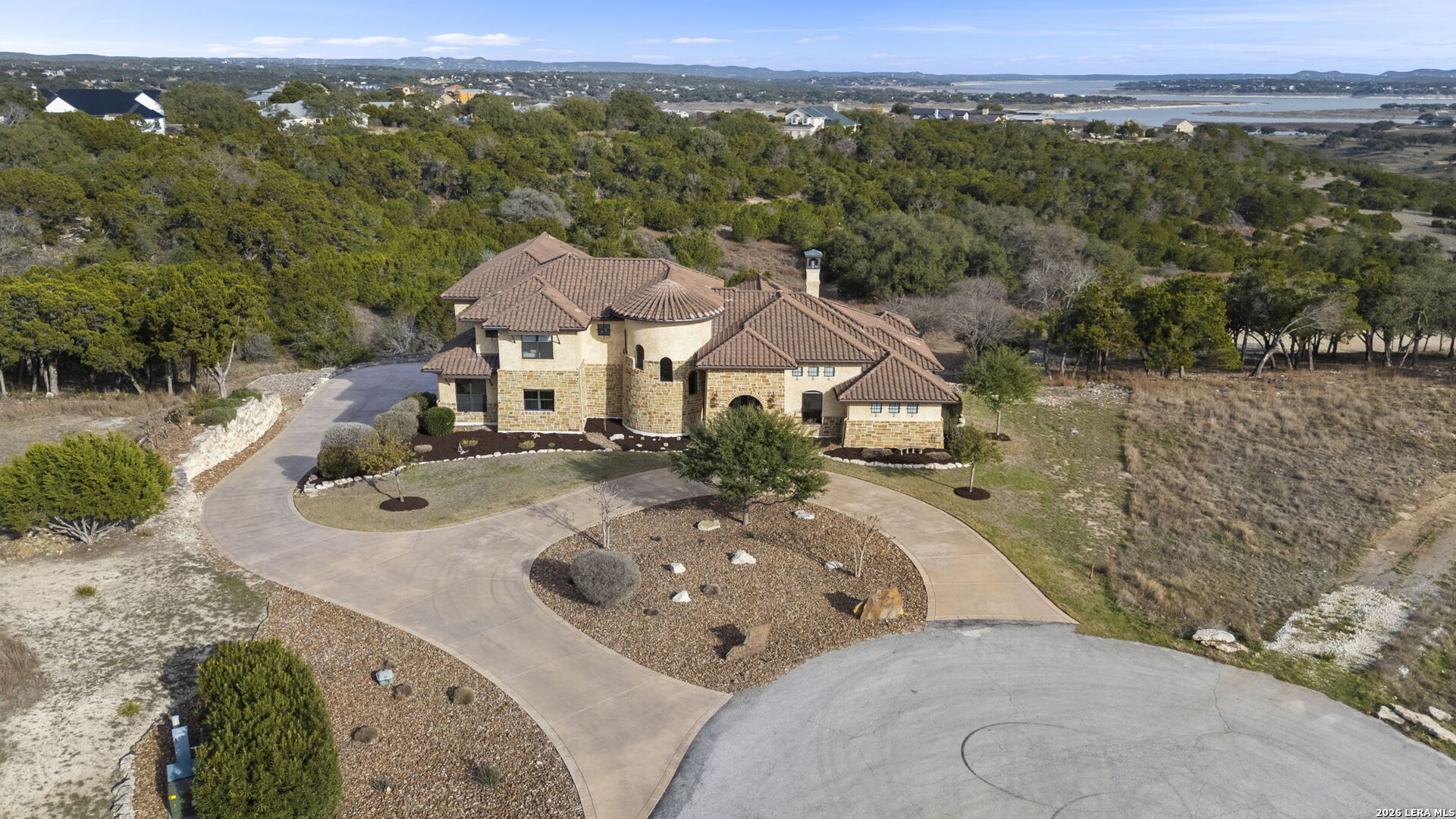 main property photo 128