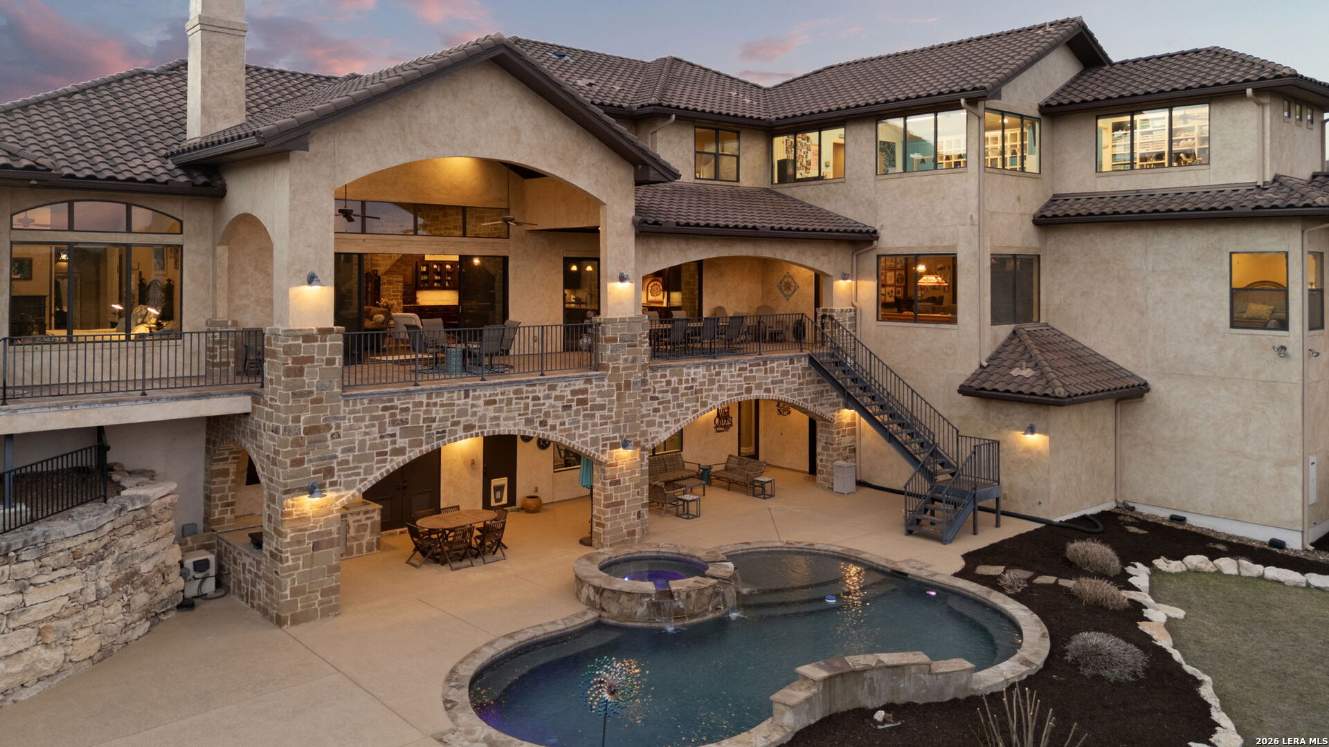 main property photo 89