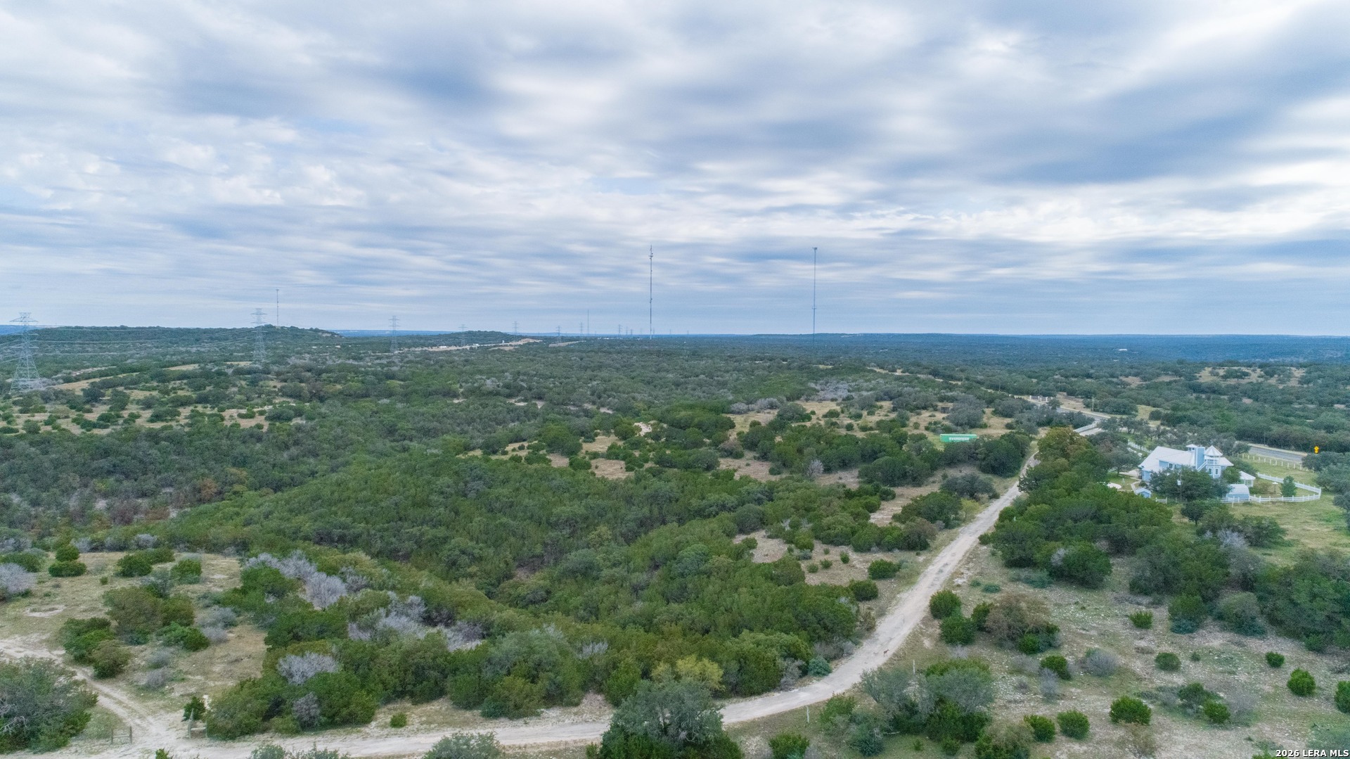main property photo 16