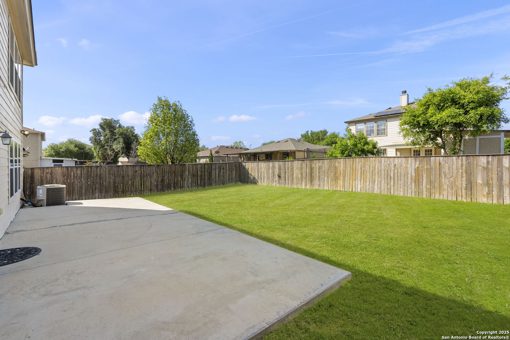 main property photo 32