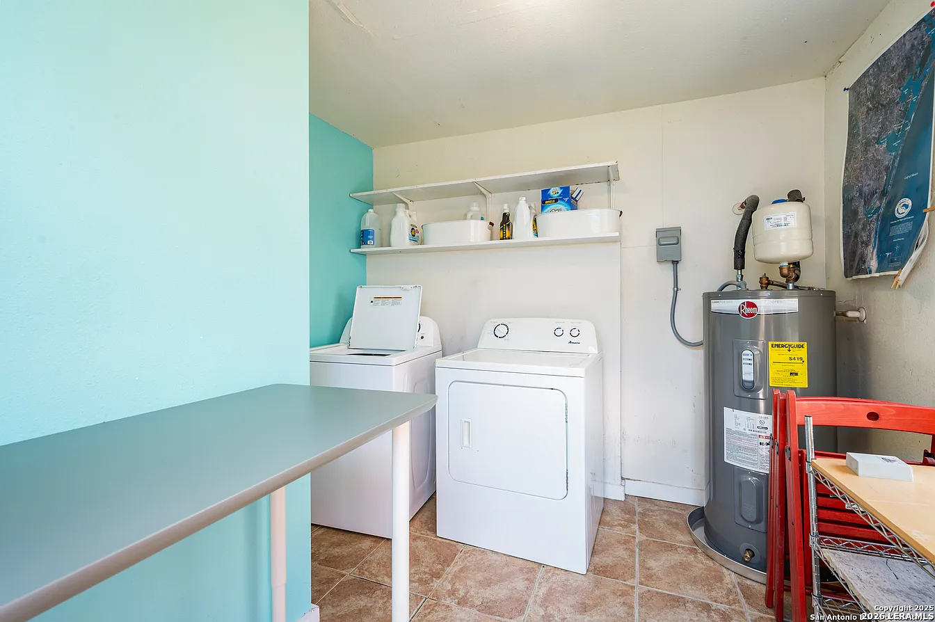 main property photo 16