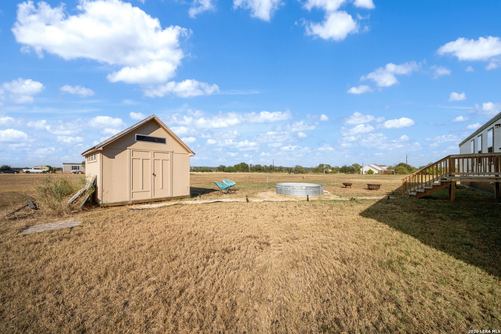 property viewer photo 23