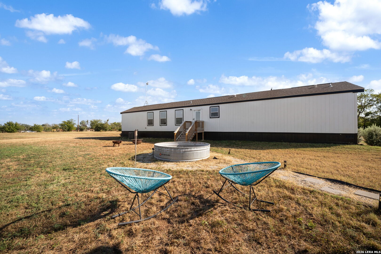 property viewer photo 24