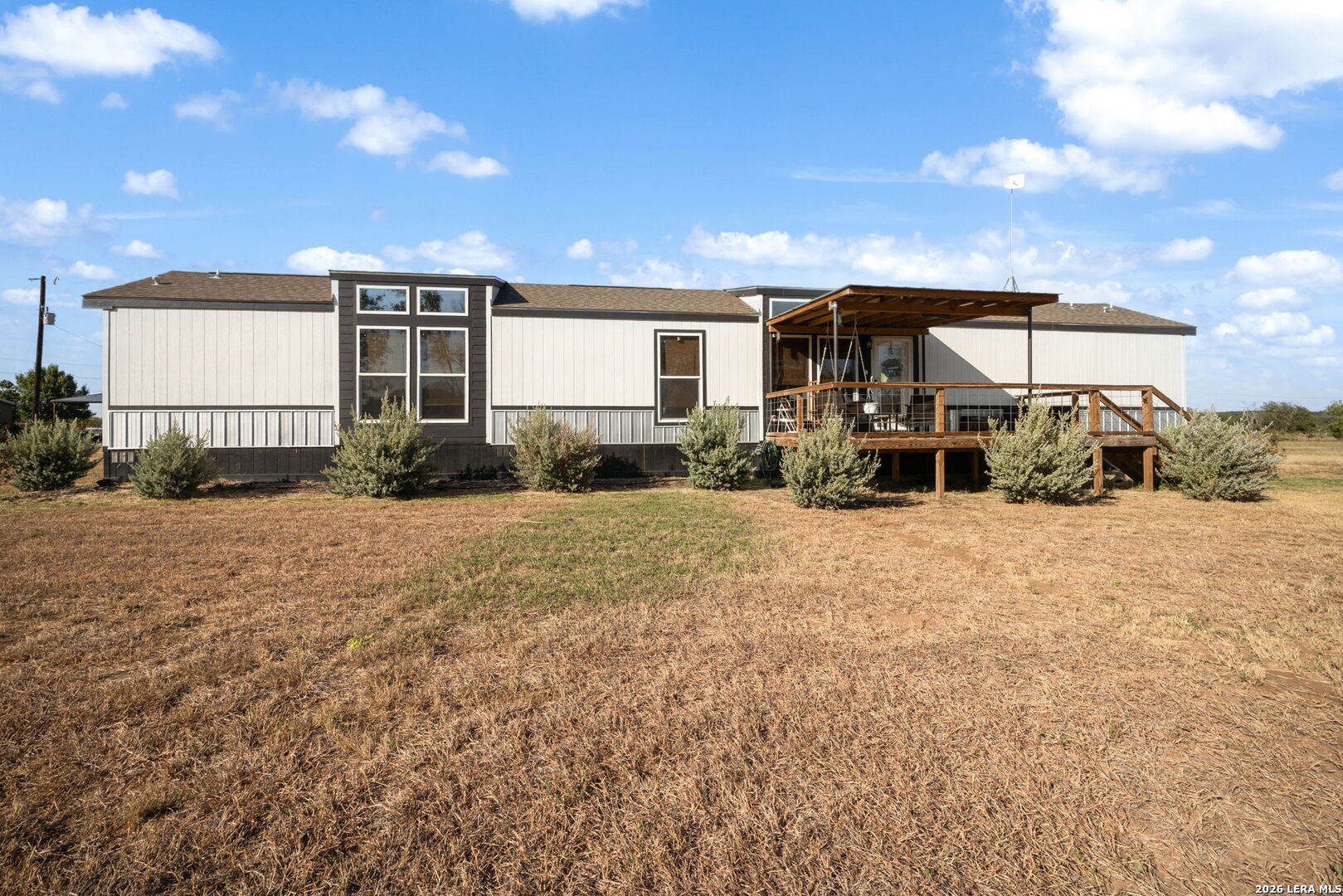 property viewer photo 3