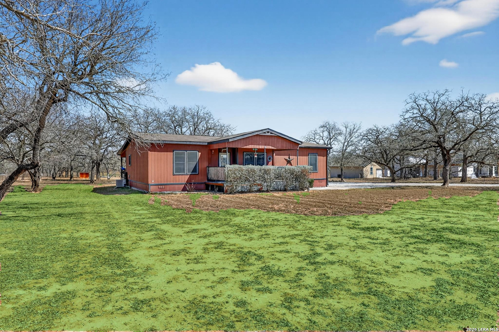 main property photo 2