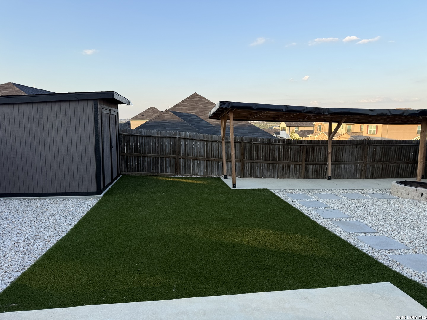 main property photo 31
