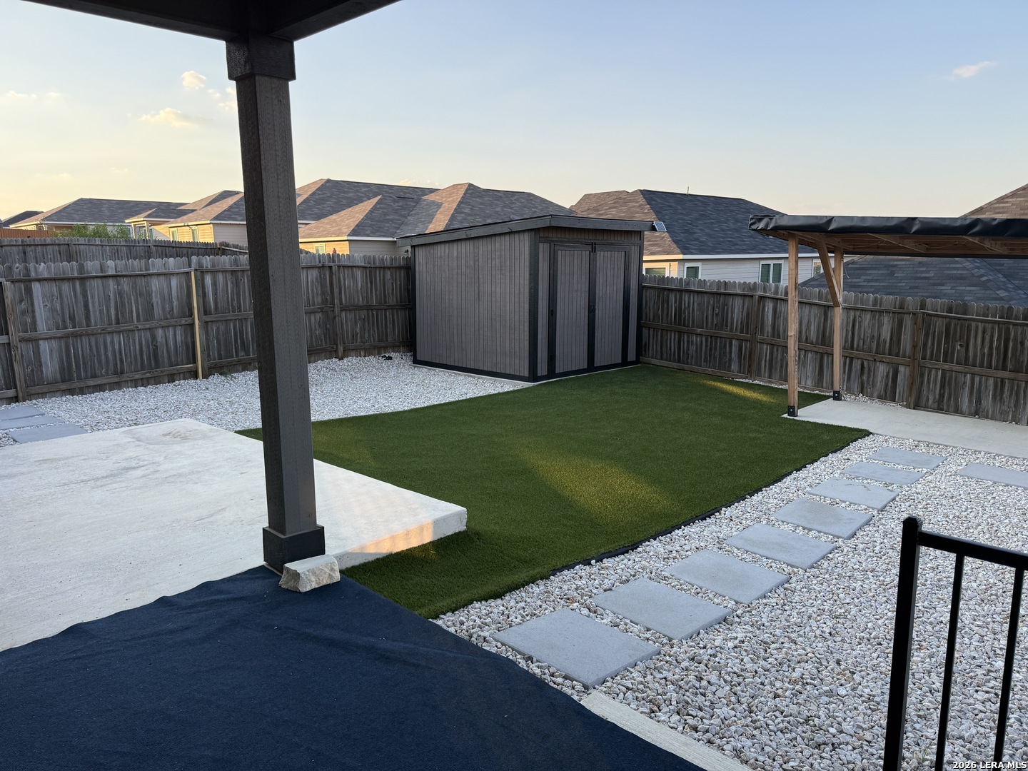 main property photo 32