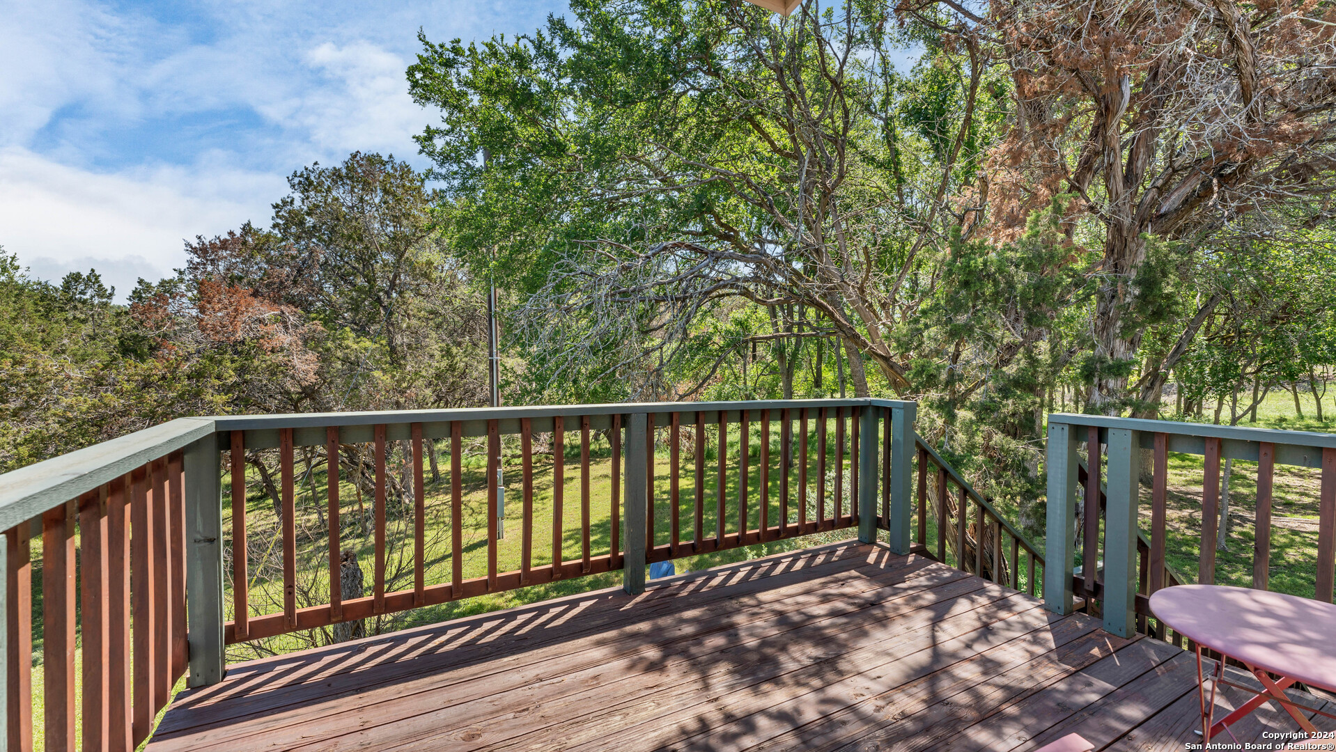 main property photo 25