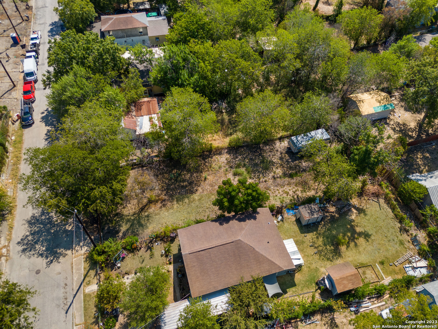 main property photo 5