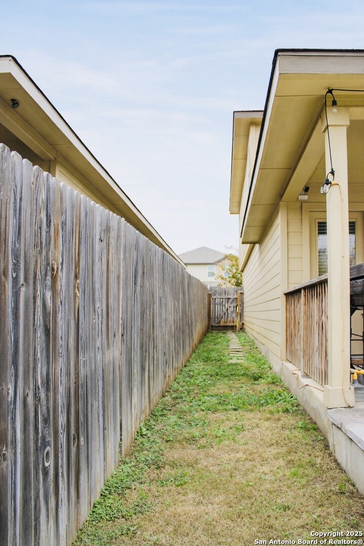 main property photo 24