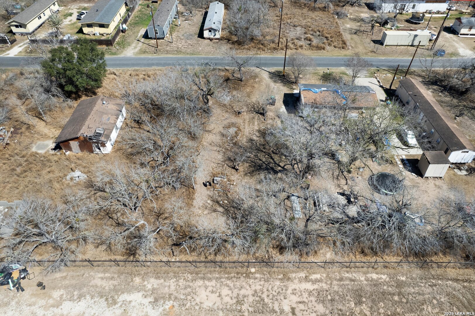 main property photo 10