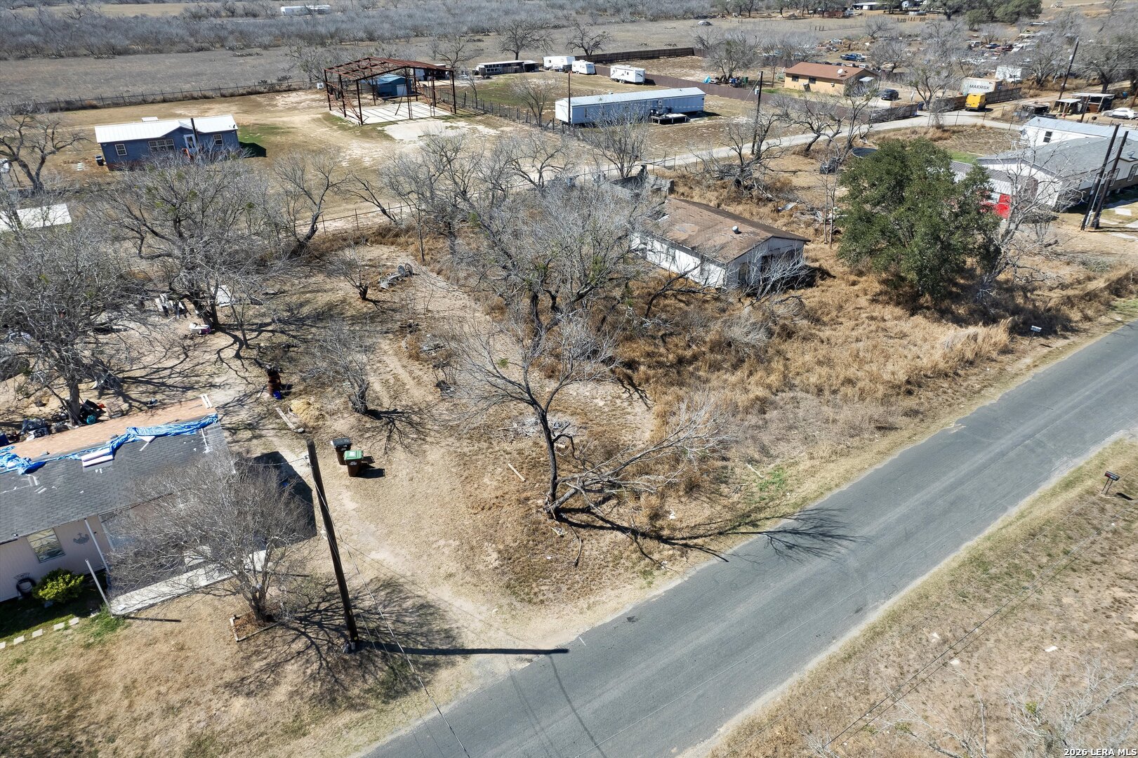 main property photo 8