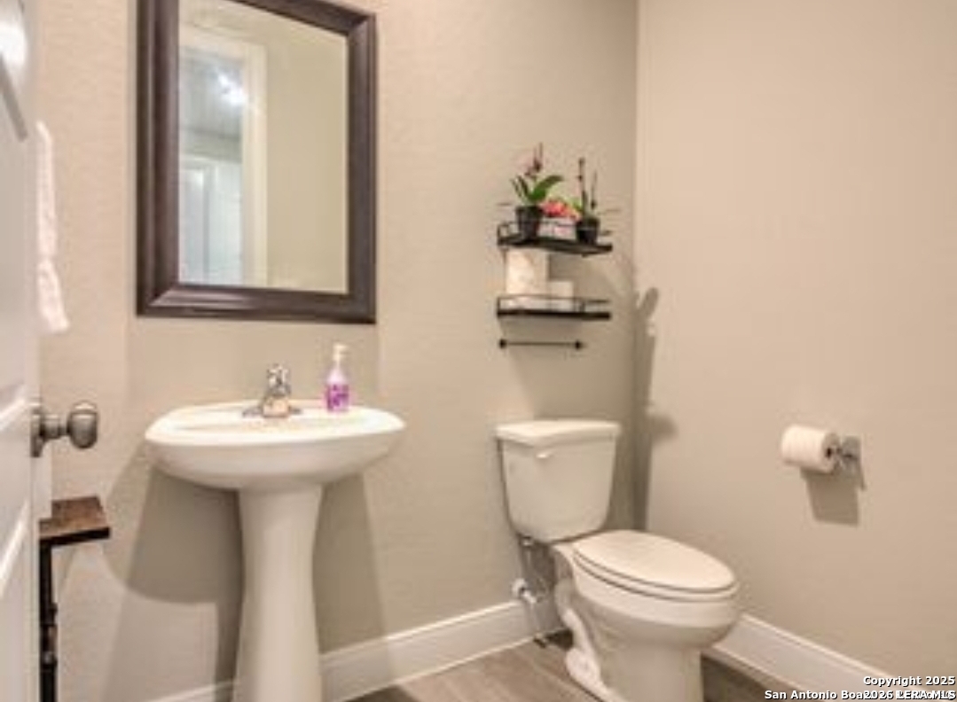 main property photo 22