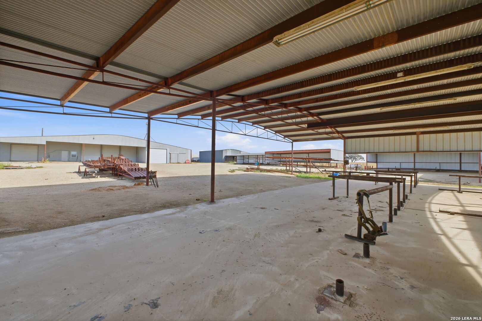 main property photo 19